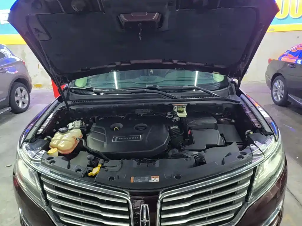 Lincoln MKC — миниатюра 20