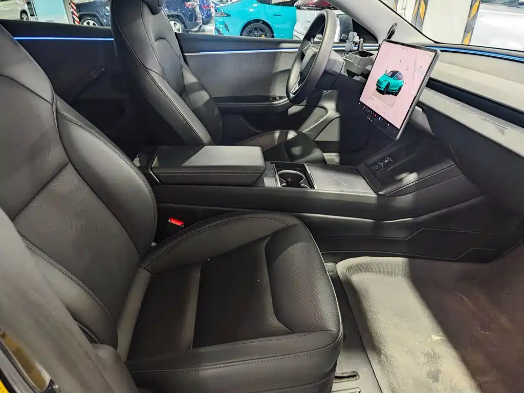 Tesla Model 3 — фотографии объявления, Фото 8