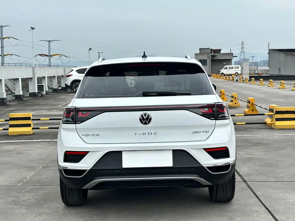 Volkswagen T-Roc — миниатюра 7