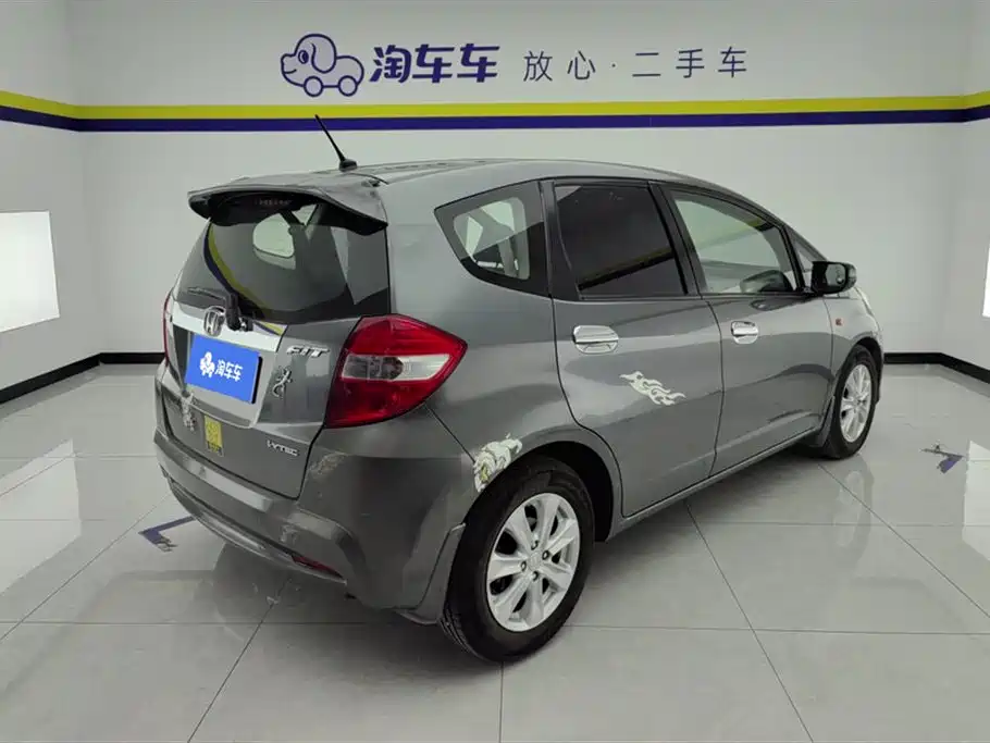 Honda Fit 2011 1.5L AT Luxury