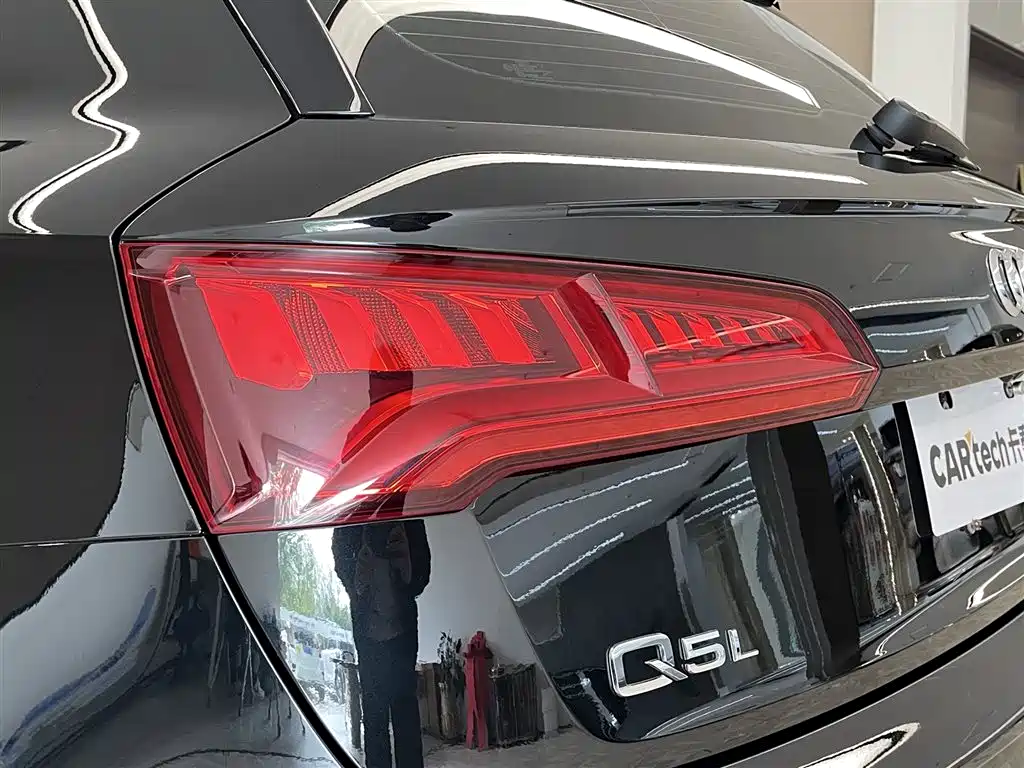 Audi Q5L 2020 45 TFSI Premium