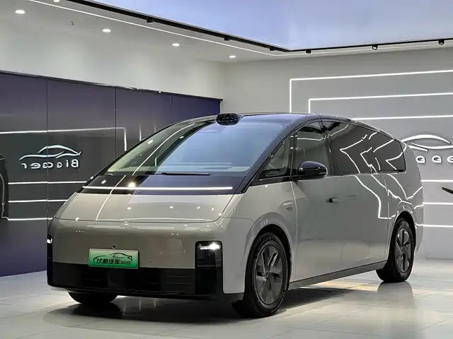IDEAL CAR IDEAL MEGA 2024