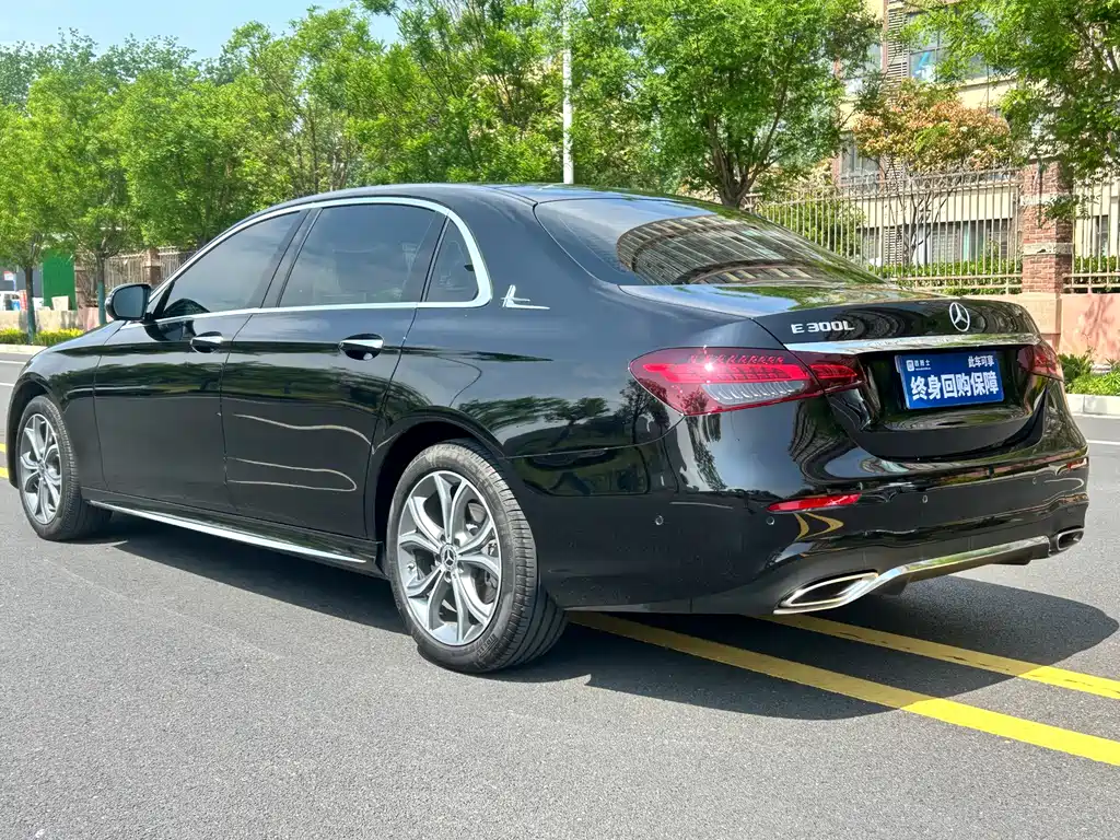 Mercedes-Benz E-Class E 2023 E 300 L Sport Luxury