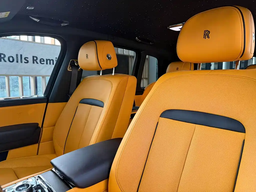 Rolls-Royce Cullinan — миниатюра 5
