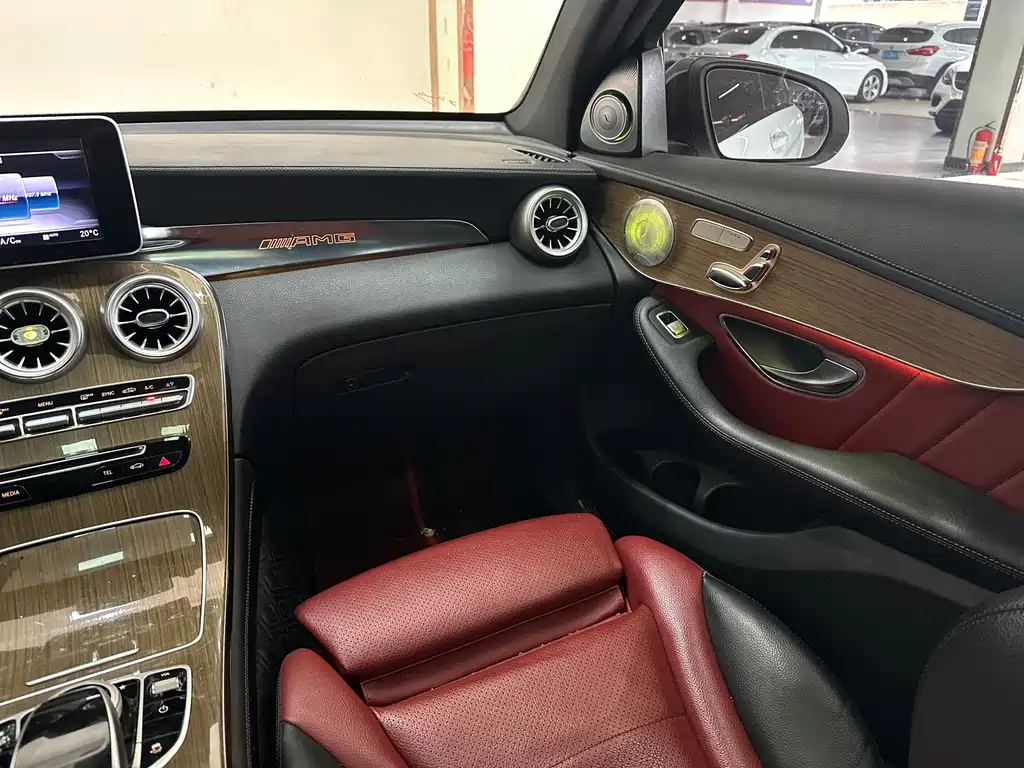 MERCEDES-BENZ GLC COUPE