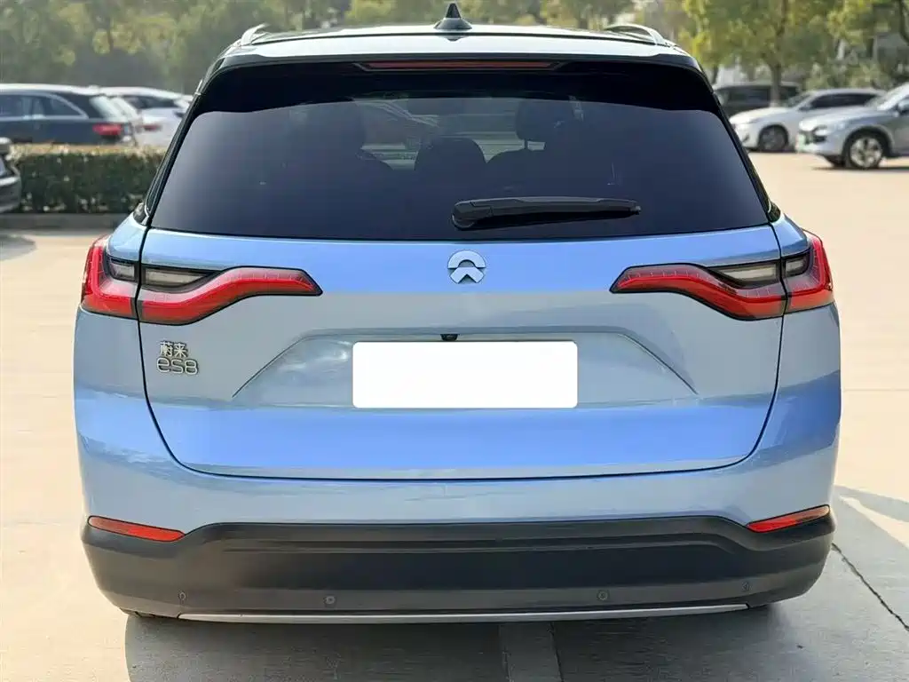 NIO NIO ES8