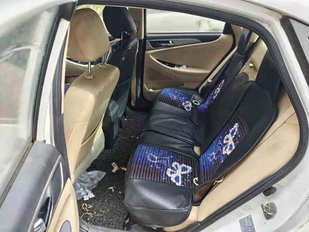 Changan Eado — миниатюра 4