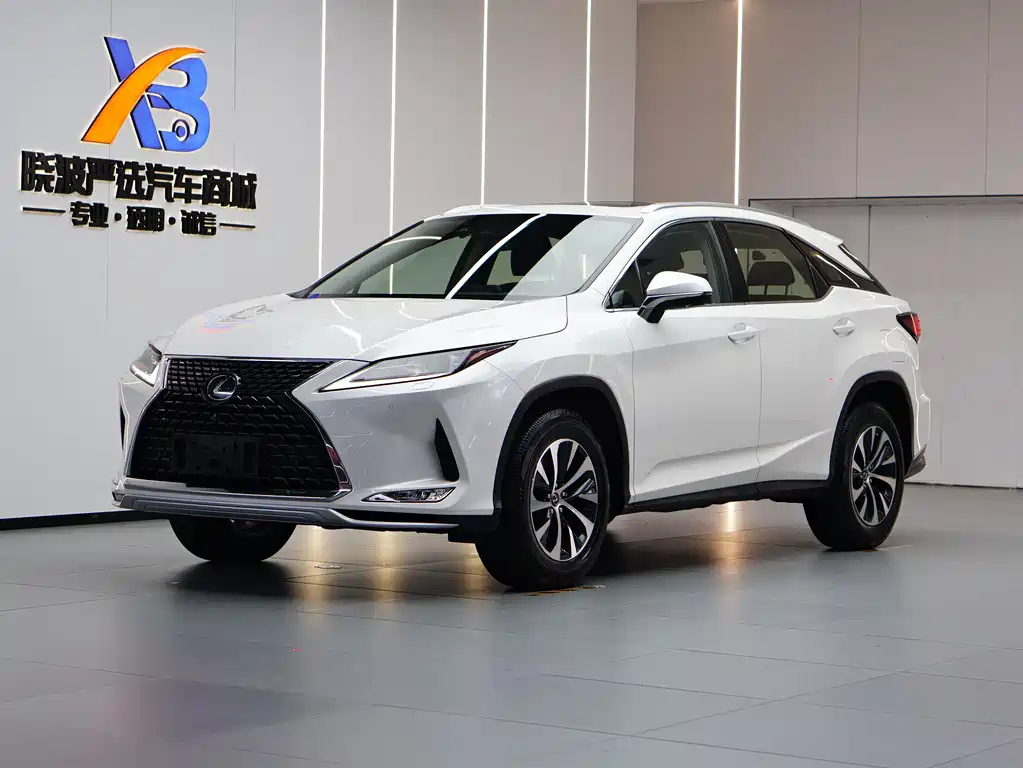Lexus RX 2021