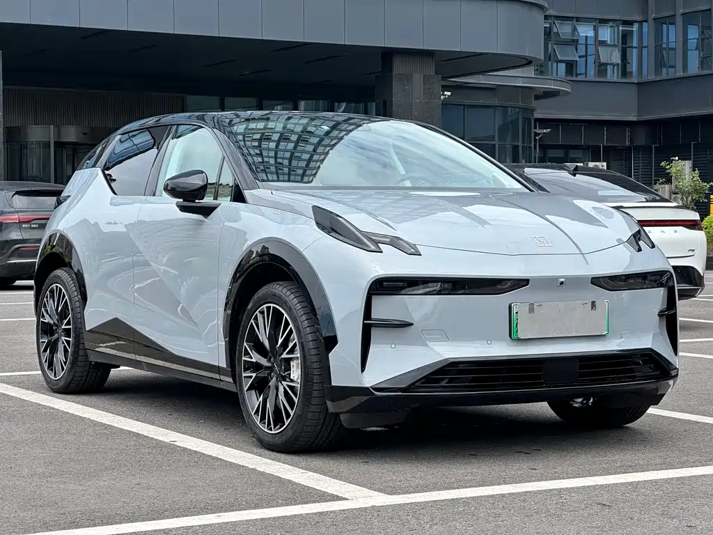 Zeekr X 2023 YOU 4 мест