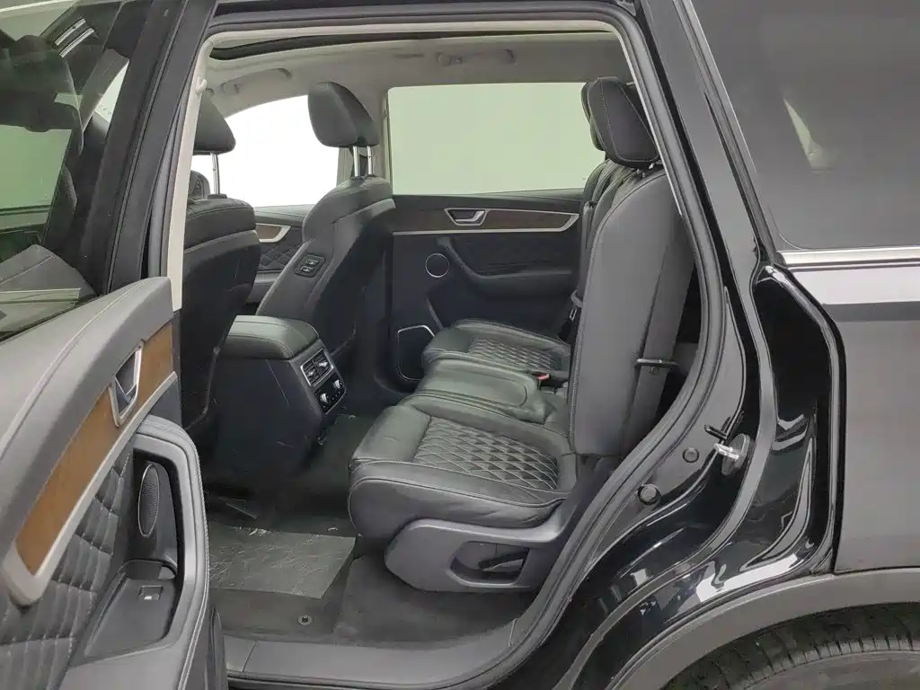 Hongqi Hongqi HS7 — миниатюра 15