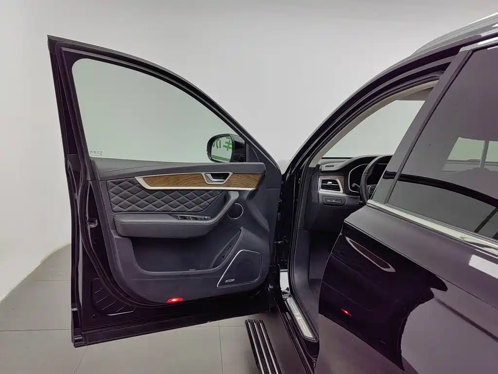 Hongqi Hongqi HS7 — миниатюра 8