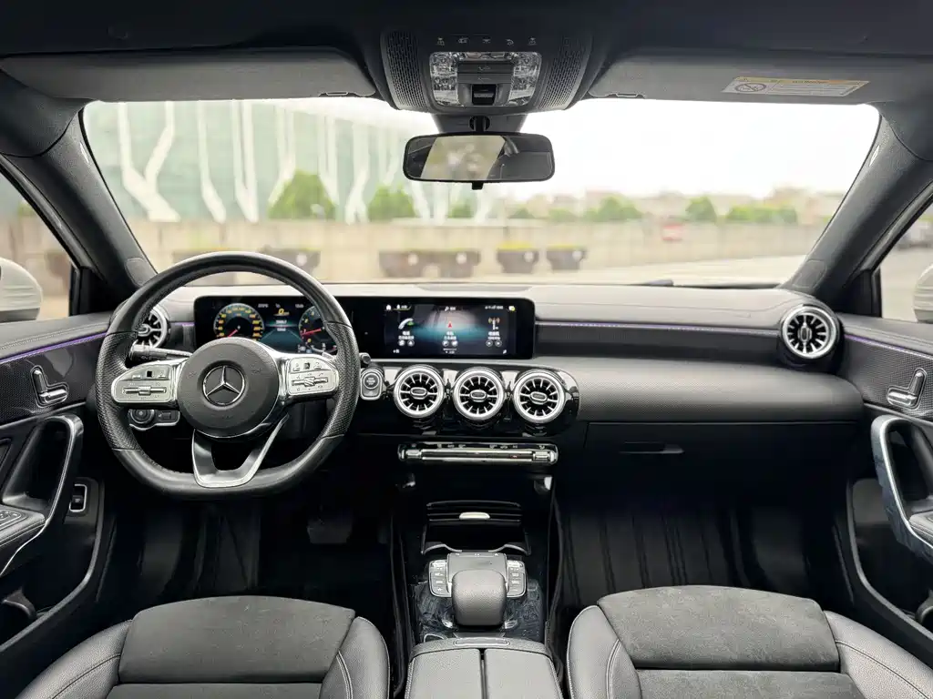 Mercedes-Benz A-Class A 2020 A 200 L Sport