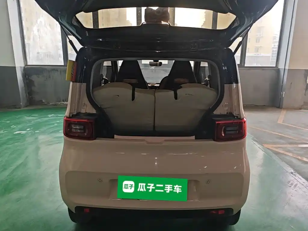 Wuling MINIEV — миниатюра 15