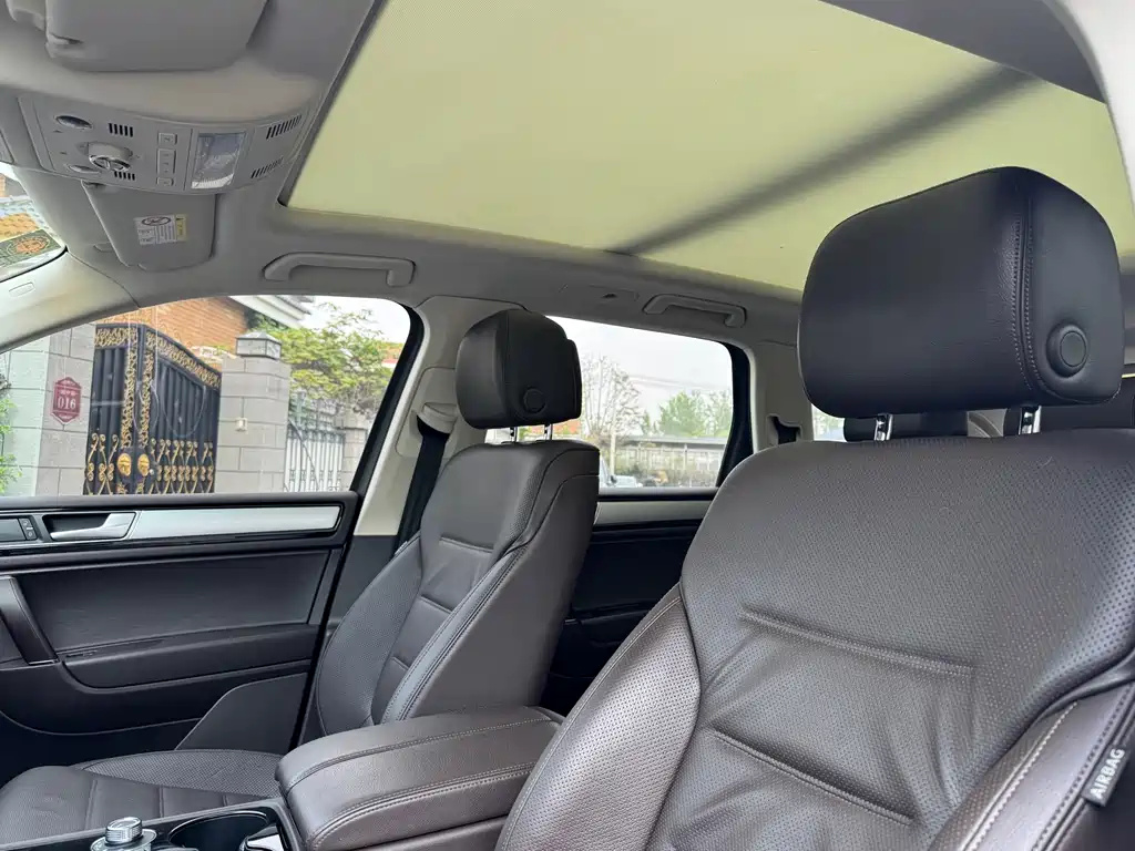Volkswagen Touareg 2017 3.0TSI
