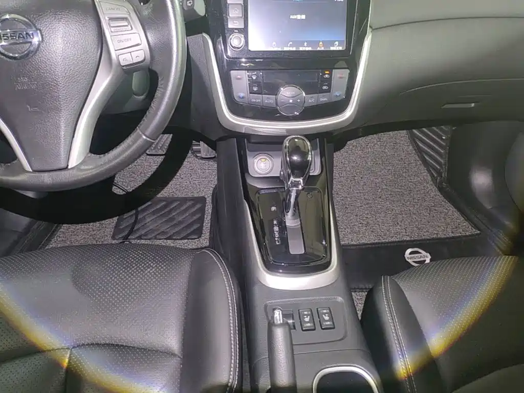 Nissan Tiida 2016 1.6L CVT