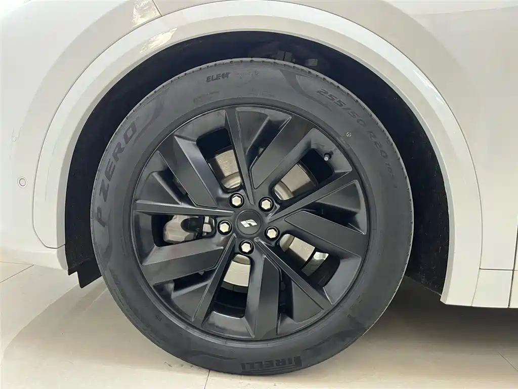 Li Auto Li L7 — миниатюра 8
