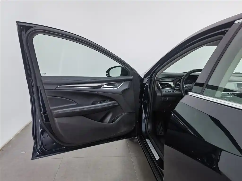 Buick LaCrosse 2021 652T Luxury
