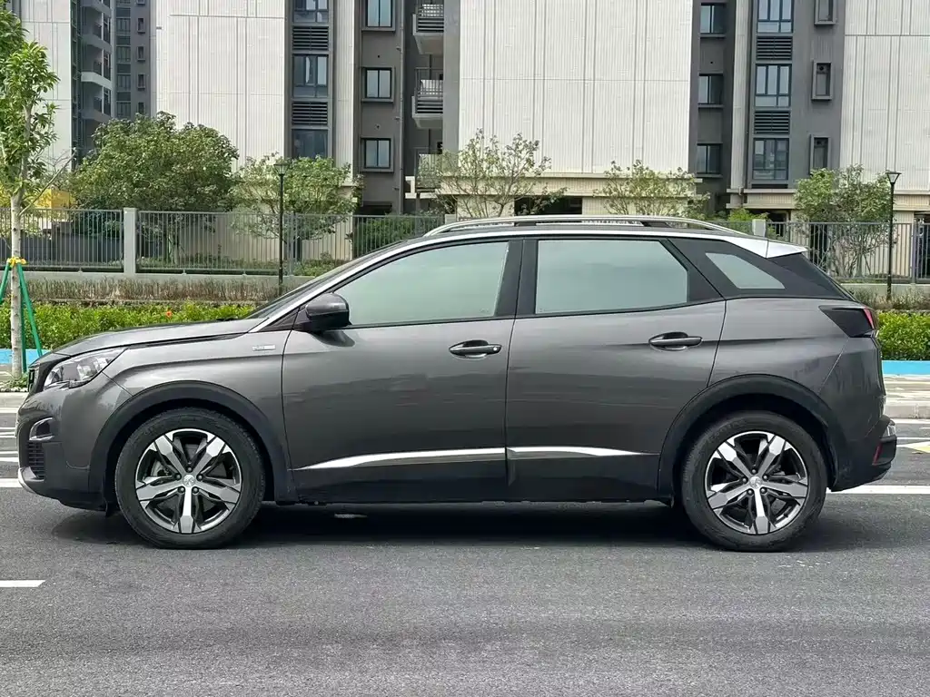 Peugeot 4008 — миниатюра 4