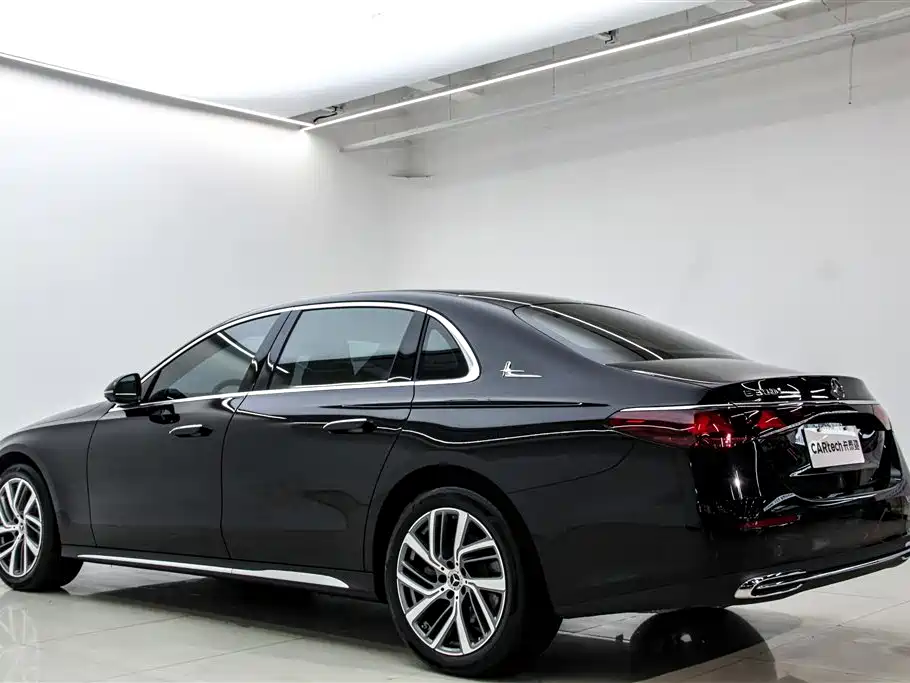 Mercedes-Benz E-Class E 2025 E 300 L Fashion