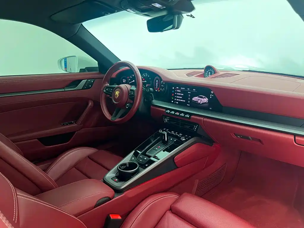 Porsche 911 2023 Carrera 3.0T