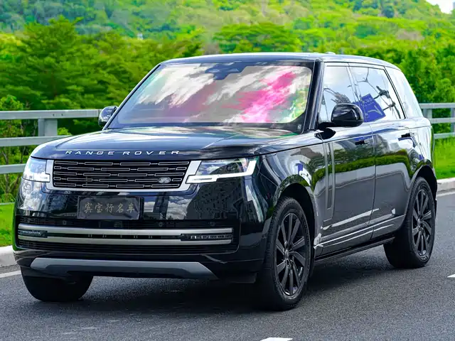 LAND ROVER RANGE ROVER 2025