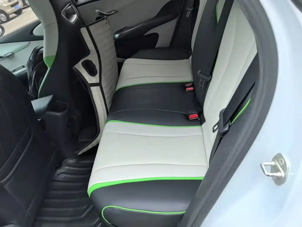BYD Dolphin — миниатюра 17