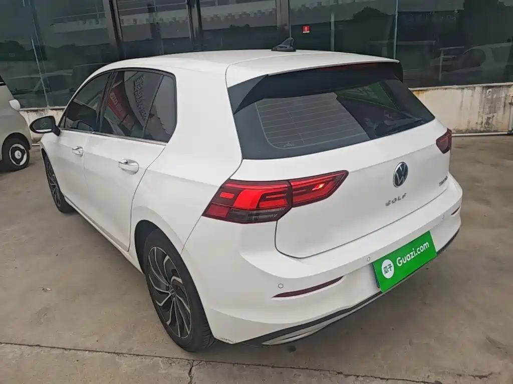 Volkswagen Golf — миниатюра 5