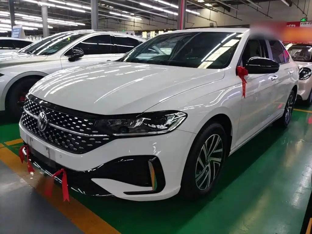 朗逸 2024款 300TSI DSG星空领先版 2025