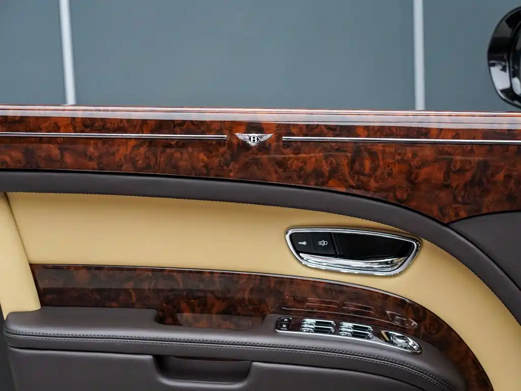 Bentley Mulsanne — миниатюра 10