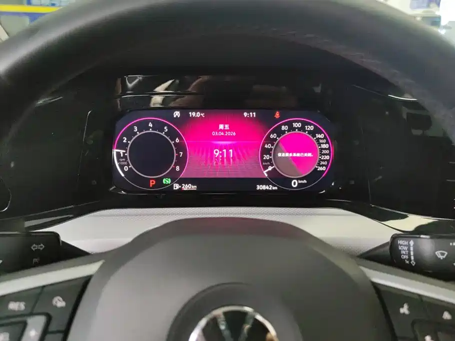 Volkswagen Golf — миниатюра 14