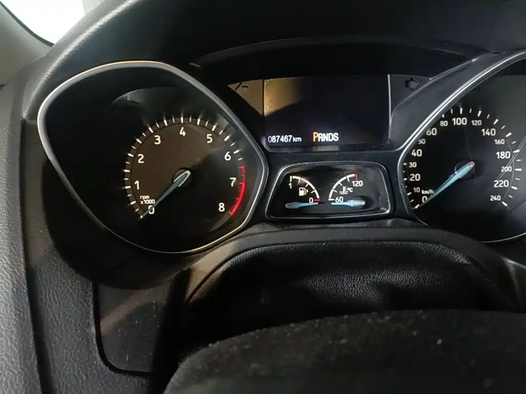 Ford Focus — миниатюра 8