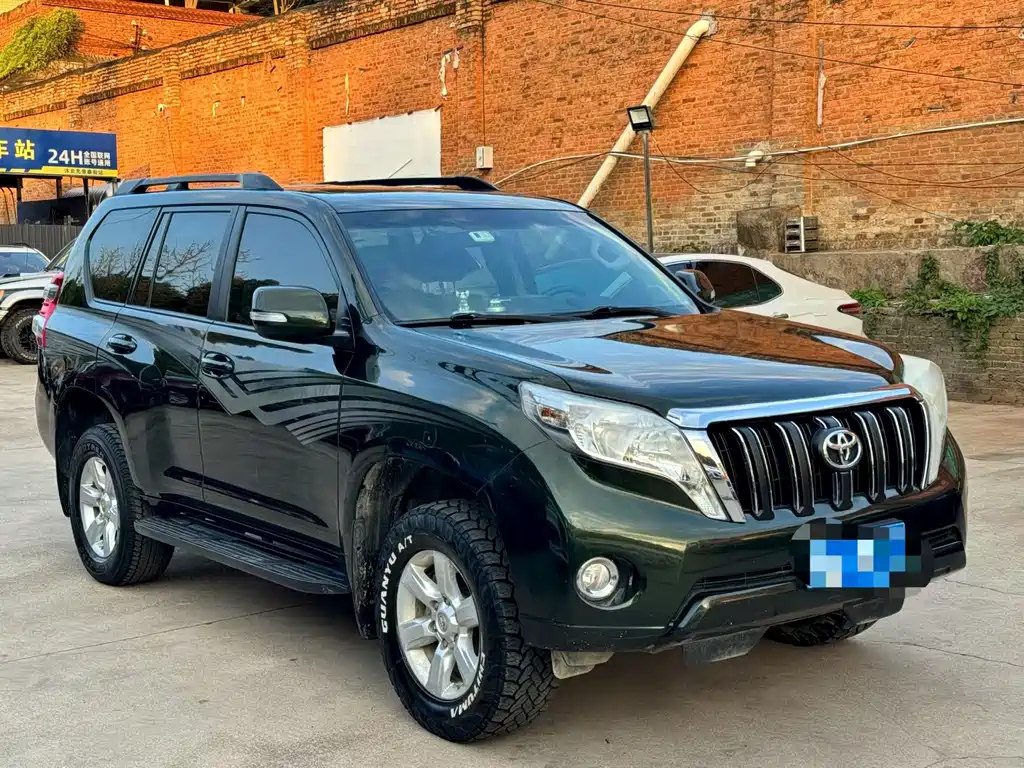 Toyota Prado — миниатюра 3