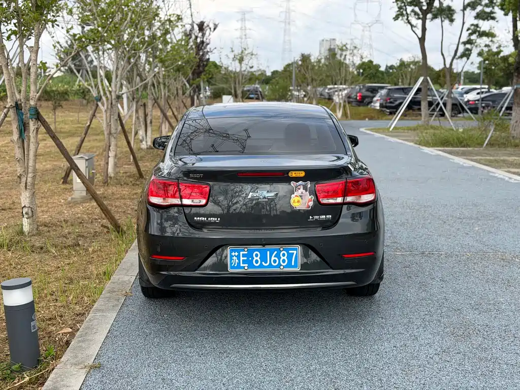 Chevrolet Malibu — миниатюра 9