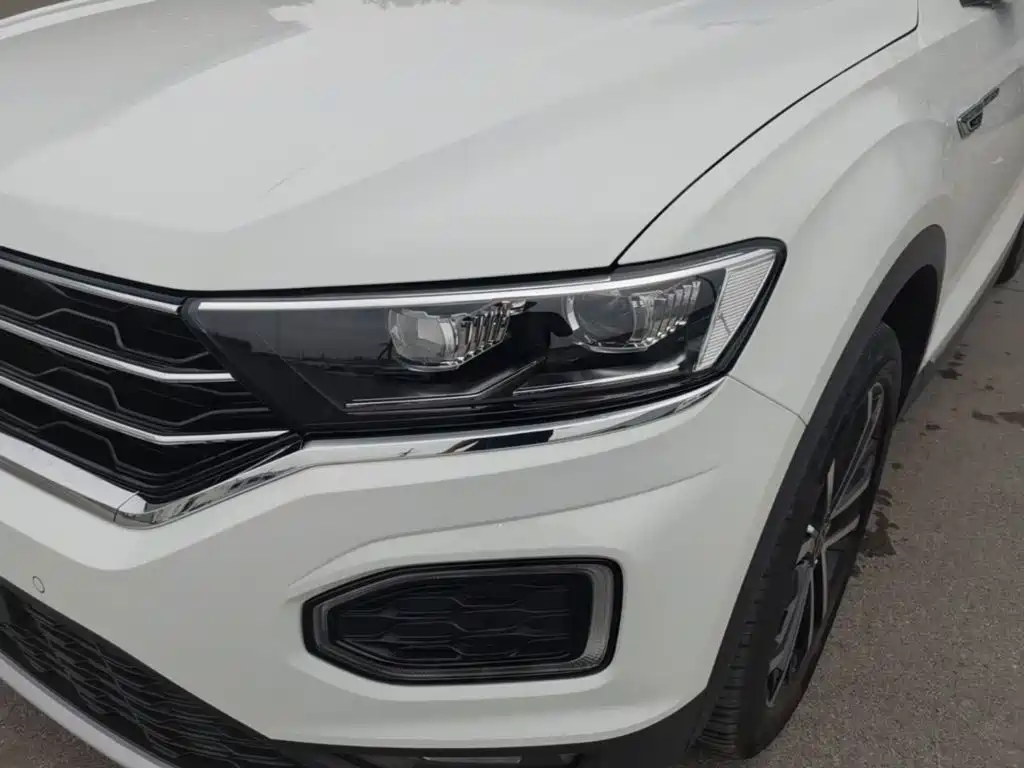Volkswagen T-Roc — миниатюра 24
