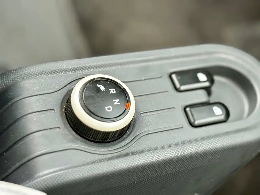 Wuling MINIEV — миниатюра 15