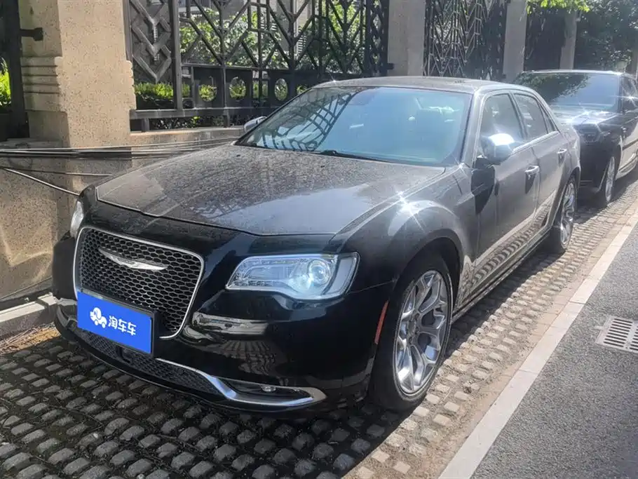 Chrysler 300C 2017