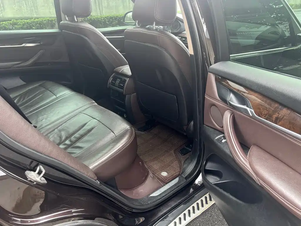 BMW X5 (Import) — миниатюра 14
