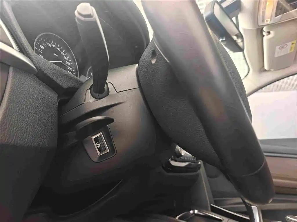 BMW 3 Series — миниатюра 9