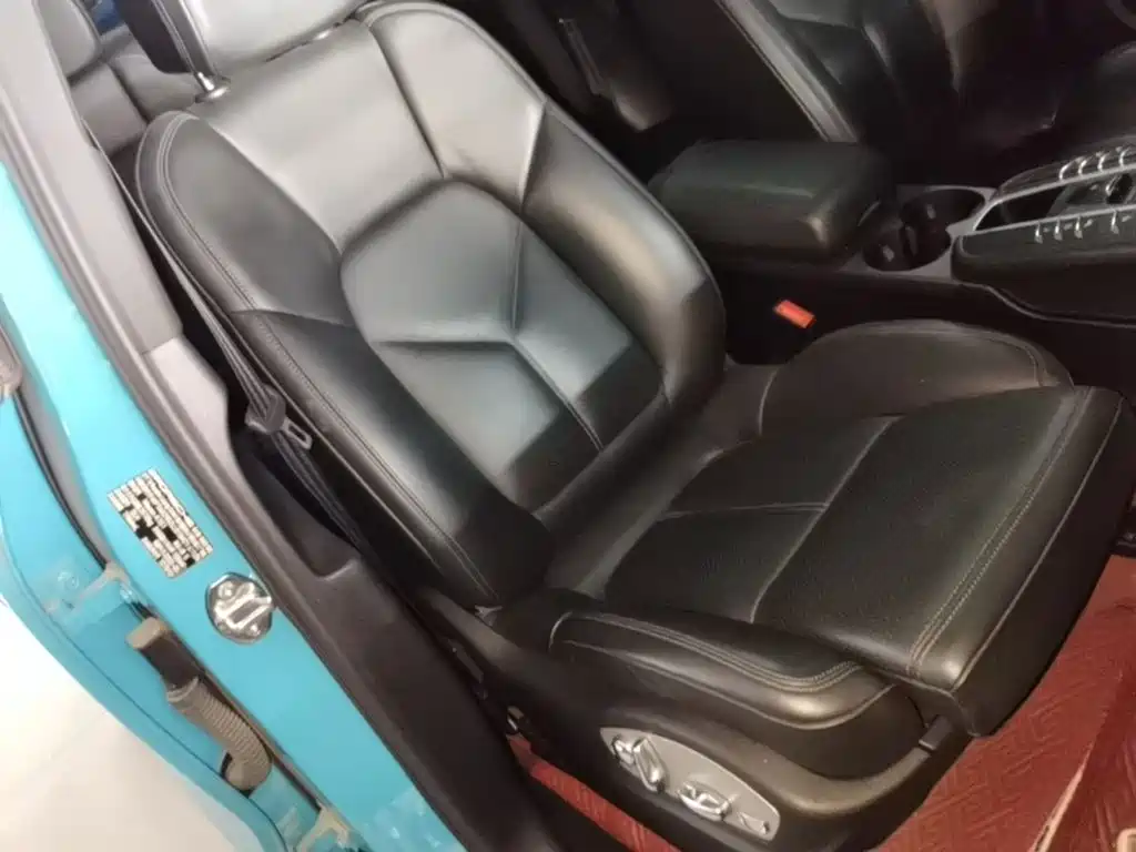 Porsche Macan — миниатюра 25