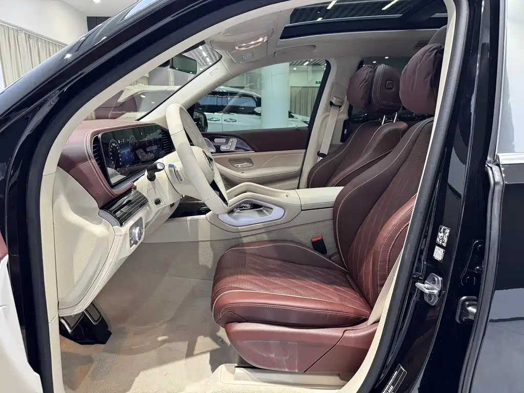 Mercedes-Benz GLS — миниатюра 18