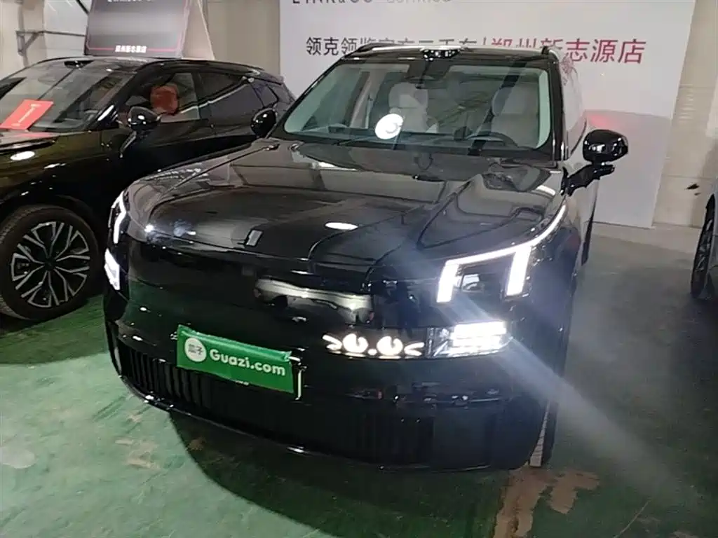 Lynk & Co 领克900 2025
