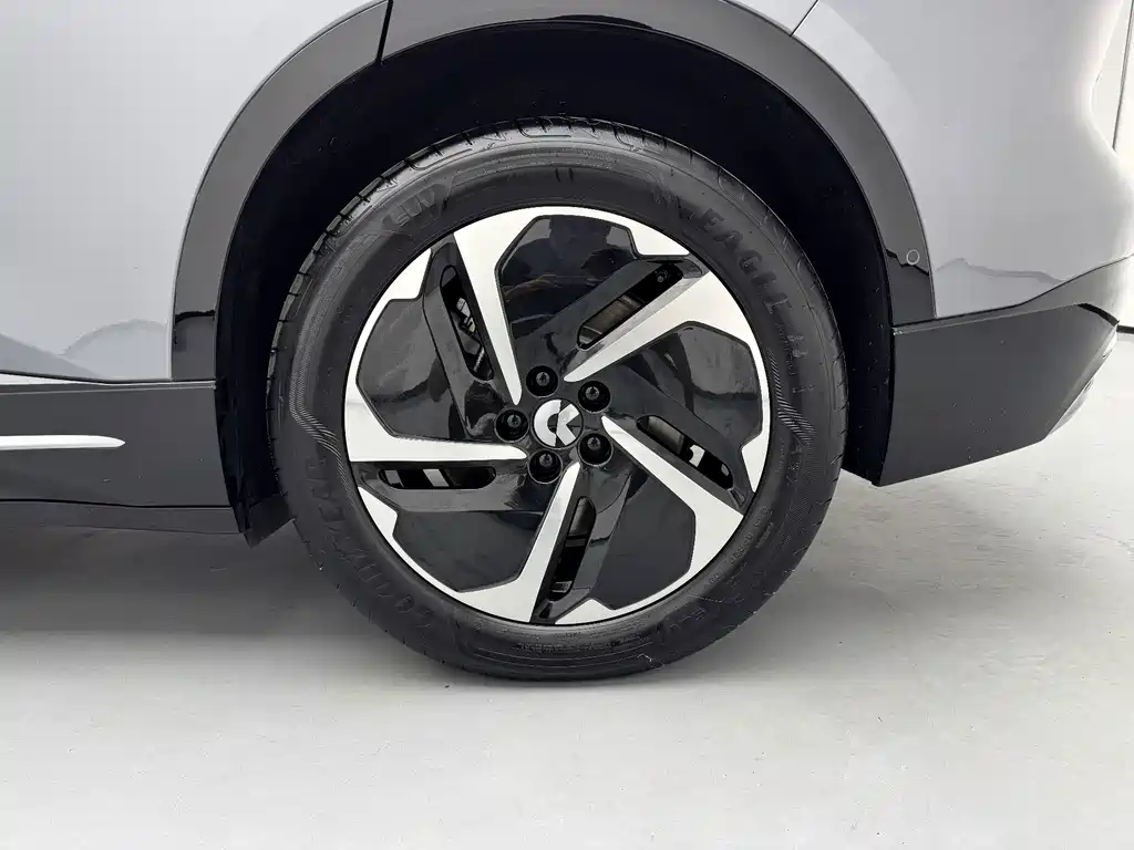 NIO ES6 — миниатюра 17