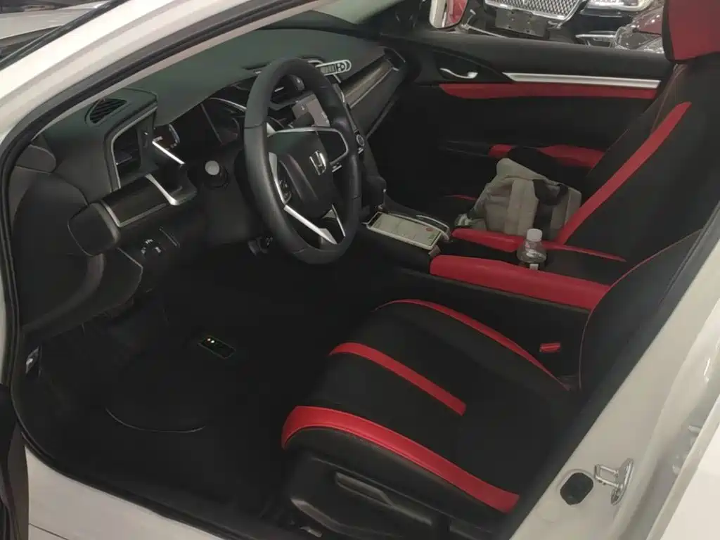 Honda Civic — миниатюра 15