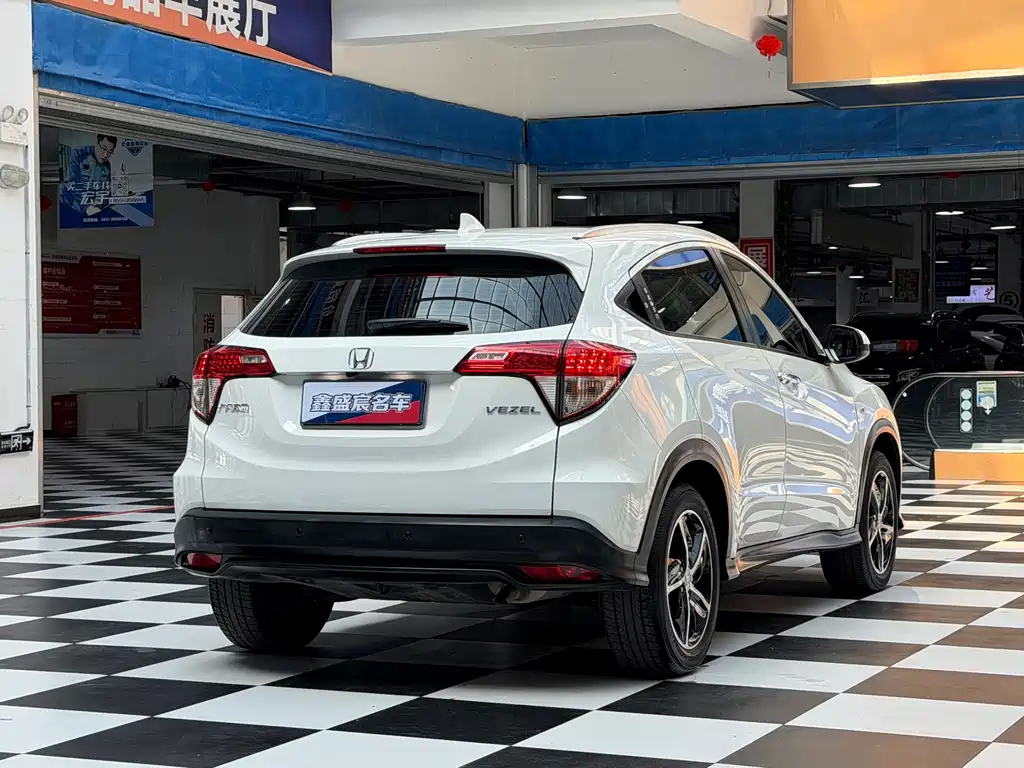 Honda Vezel — миниатюра 19