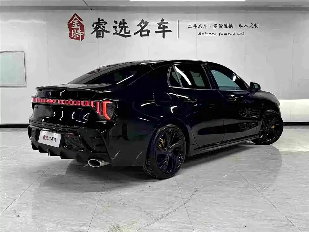 Lynk & Co 03 — миниатюра 4