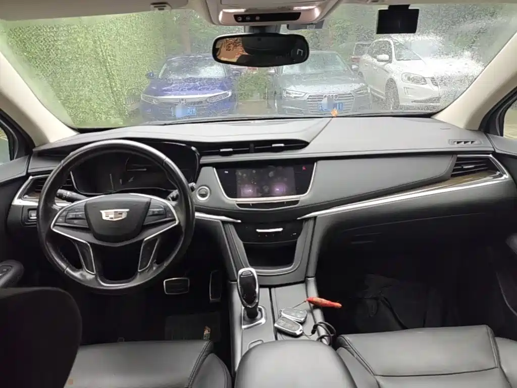 Cadillac XT5 — миниатюра 10