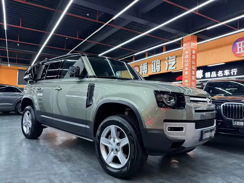 Land Rover Defender — миниатюра 3