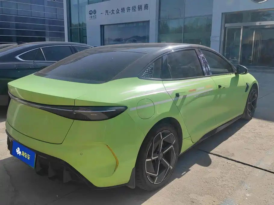 BYD Seal — миниатюра 3