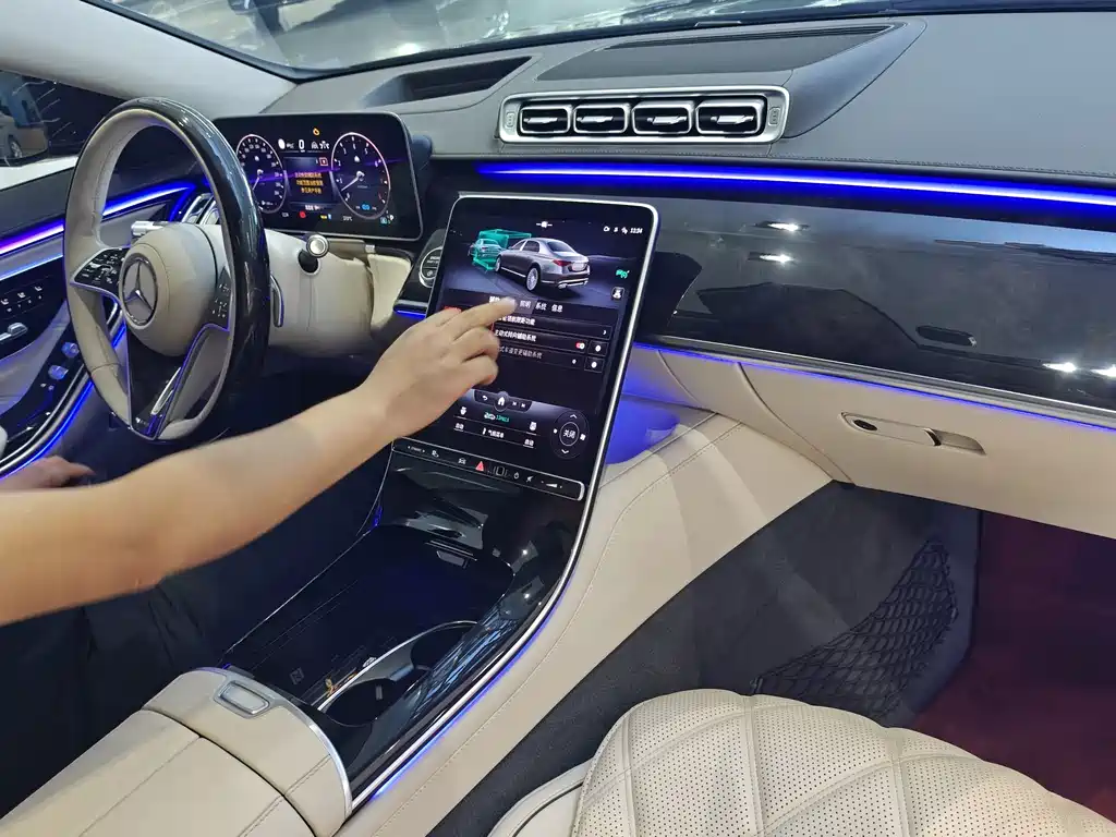 Mercedes-Benz S-Class — миниатюра 6