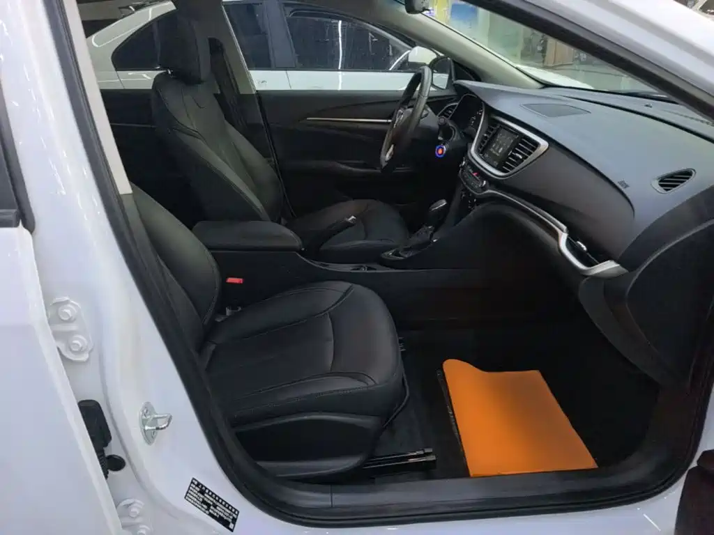 Buick Excelle — миниатюра 25